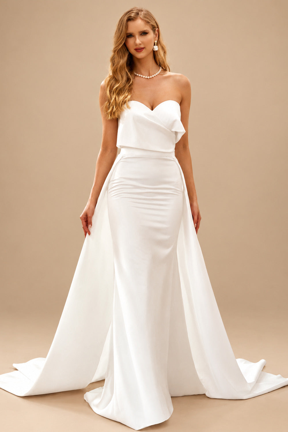 Rutipo Ivory Elegant Strapless Sweetheart Satin Wedding Dress with Detachable Train