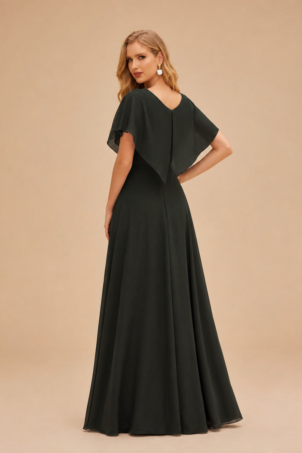 Rutipo Black Sheath/Column Sweetheart Short/Mini Tulle Homecoming Dress with Beading Lace