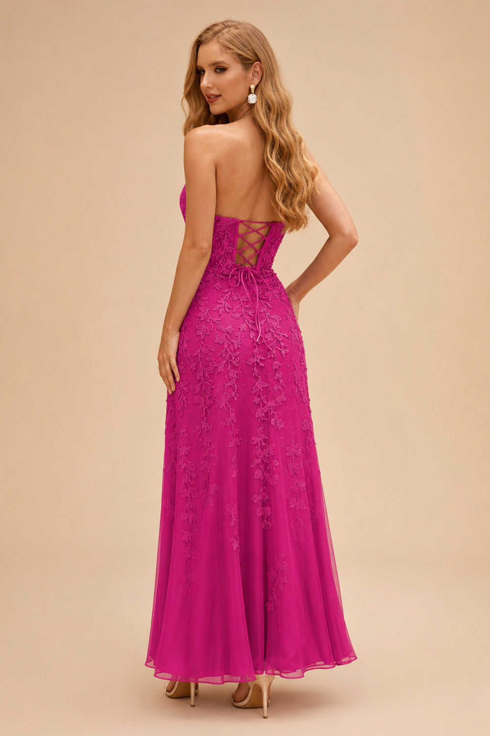 Rutipo Magenta Sheath/Column Sweetheart Short/Mini Tulle Homecoming Dress with Beading Lace