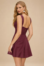 Rutipo Cabernet A-line Square Neckline Satin Short/Mini Homecoming Dress