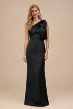 Rutipo Black Sheath/Column One-Shoulder Satin Bridesmaid Dresses With Bow(s)