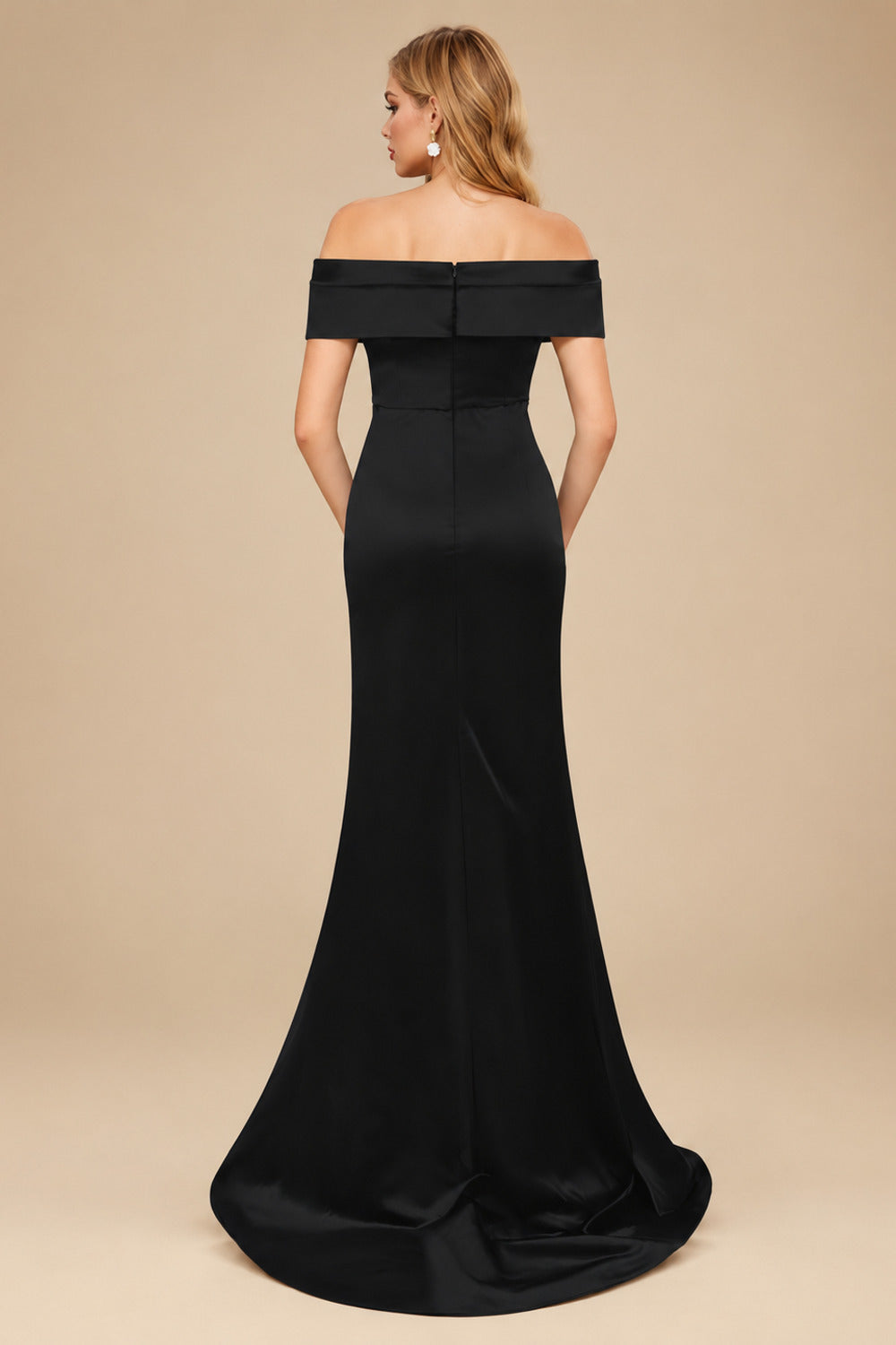 Rutipo Black Trumpet/Mermaid Off-The-Shoulder Sleeveless Sweep Train Satin Bridesmaid Dresses