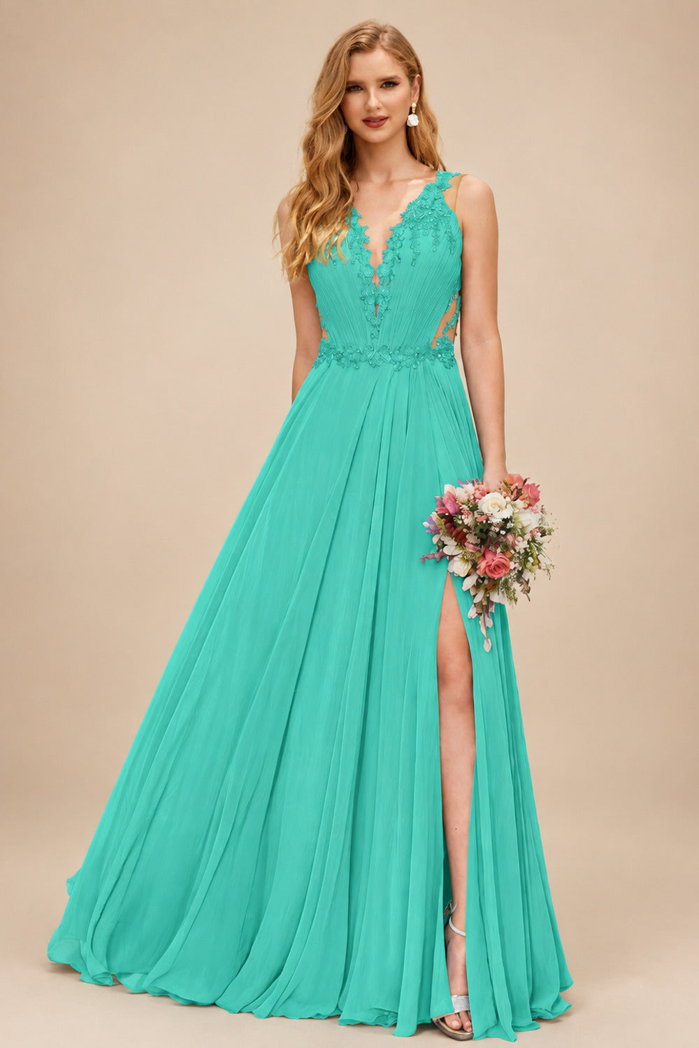 Rutipo Spa A-Line V-Neck Sleeveless Chiffon Bridesmaid Dresses With Lace/High Split