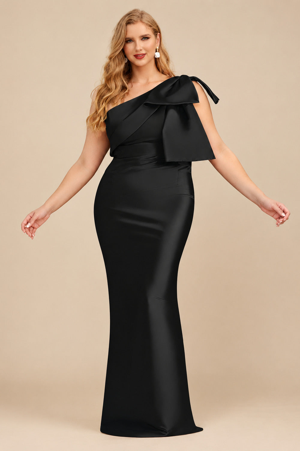Rutipo Black Sheath/Column One-Shoulder Satin Evening Dresses With Bow(s)
