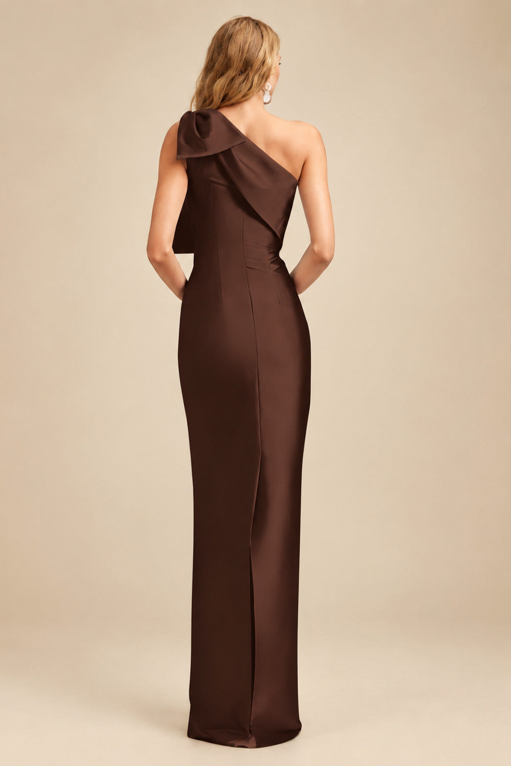 Rutipo Chocolate Sheath/Column One-Shoulder Satin Evening Dresses With Bow(s)