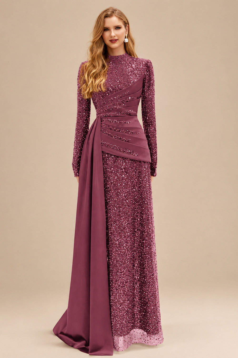 Rutipo Mulberry A-Line High Neck Long Sleeves Sweep Train Sequined Evening Dresses