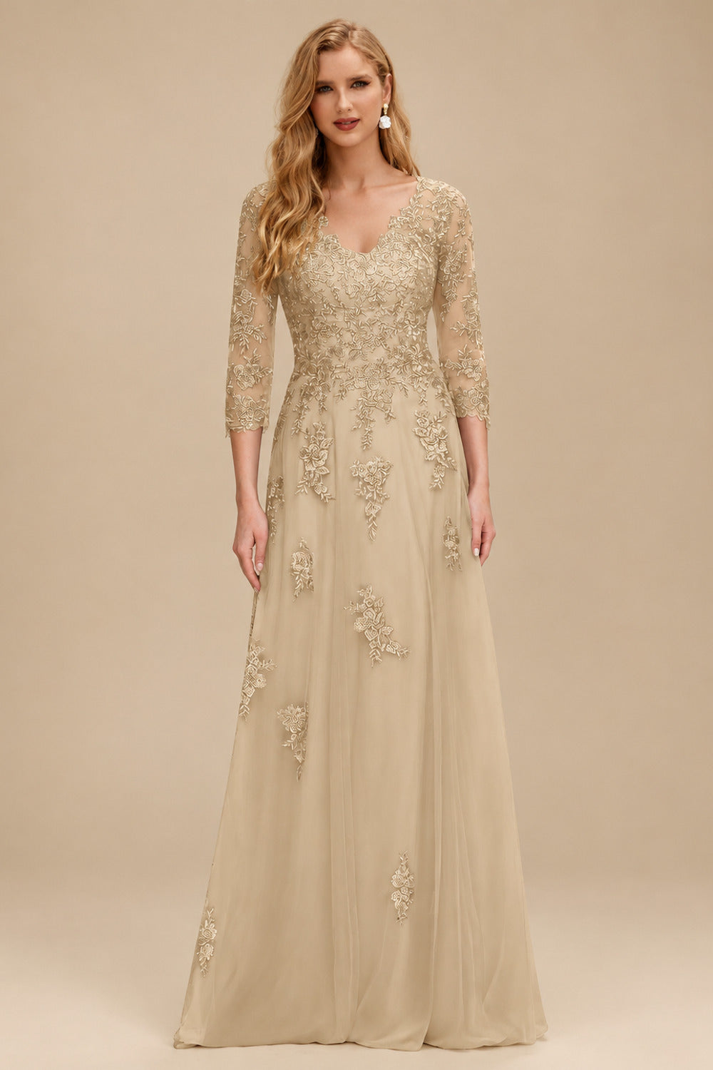 Rutipo Champagne A-Line V-Neck 3/4 Sleeves Tulle Mother Of The Bride Dresses With Appliques Lace