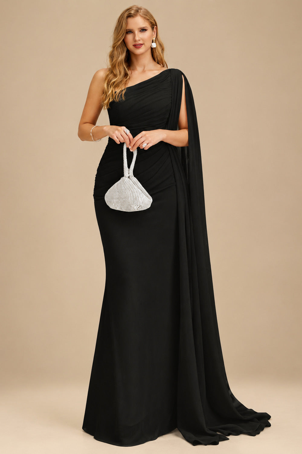 Rutipo Black Unique Riched One-Shoulder Chiffon Prom Dresses With Shoulder Side Drape