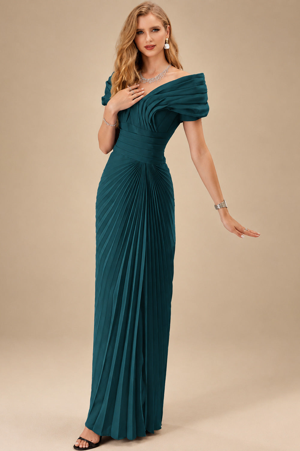 Rutipo Peacock Sheath/Column Off-The-Shoulder Elastic Satin Prom Dresses With Pleated