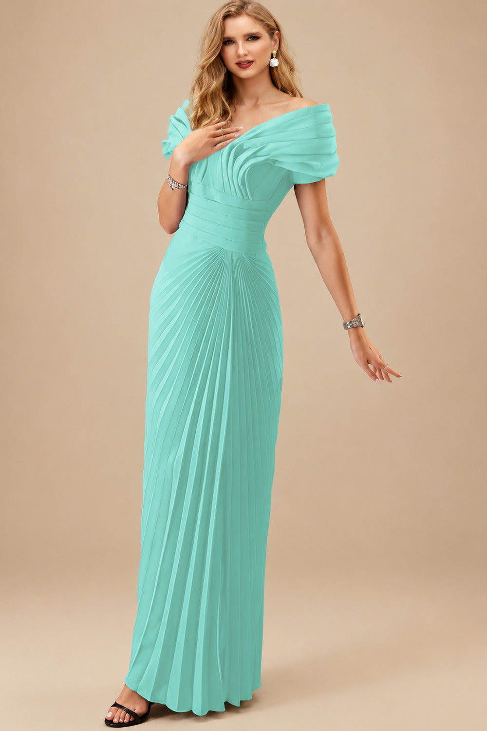 Rutipo Spa Sheath/Column Off-The-Shoulder Elastic Satin Prom Dresses With Pleated