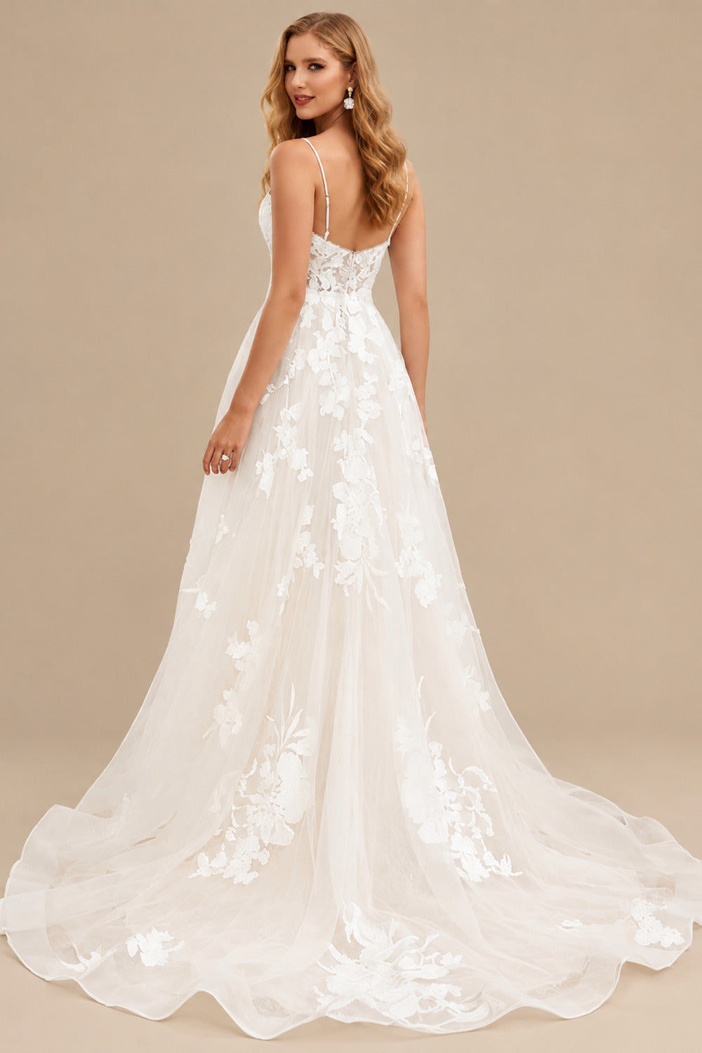 Rutipo Ivory Free-Spirited Princess Ball Gown Tulle Lace Wedding Dresses With Appliques Lace