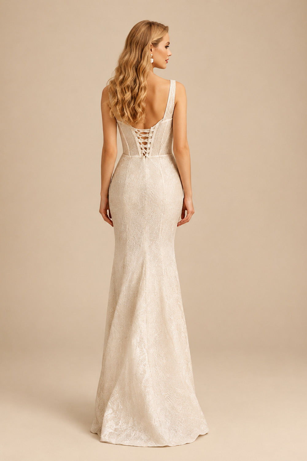 Rutipo Champagne Sheath/Column Square Neckline Sleeveless Sequined Sweep Train Wedding Dress