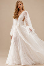 Rutipo Ivory A-Line V-Neck Sweep Train Tulle Wedding Dress