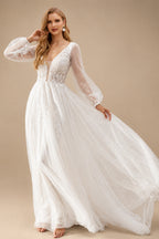 Rutipo Ivory A-Line V-Neck Sweep Train Tulle Wedding Dress With Lace