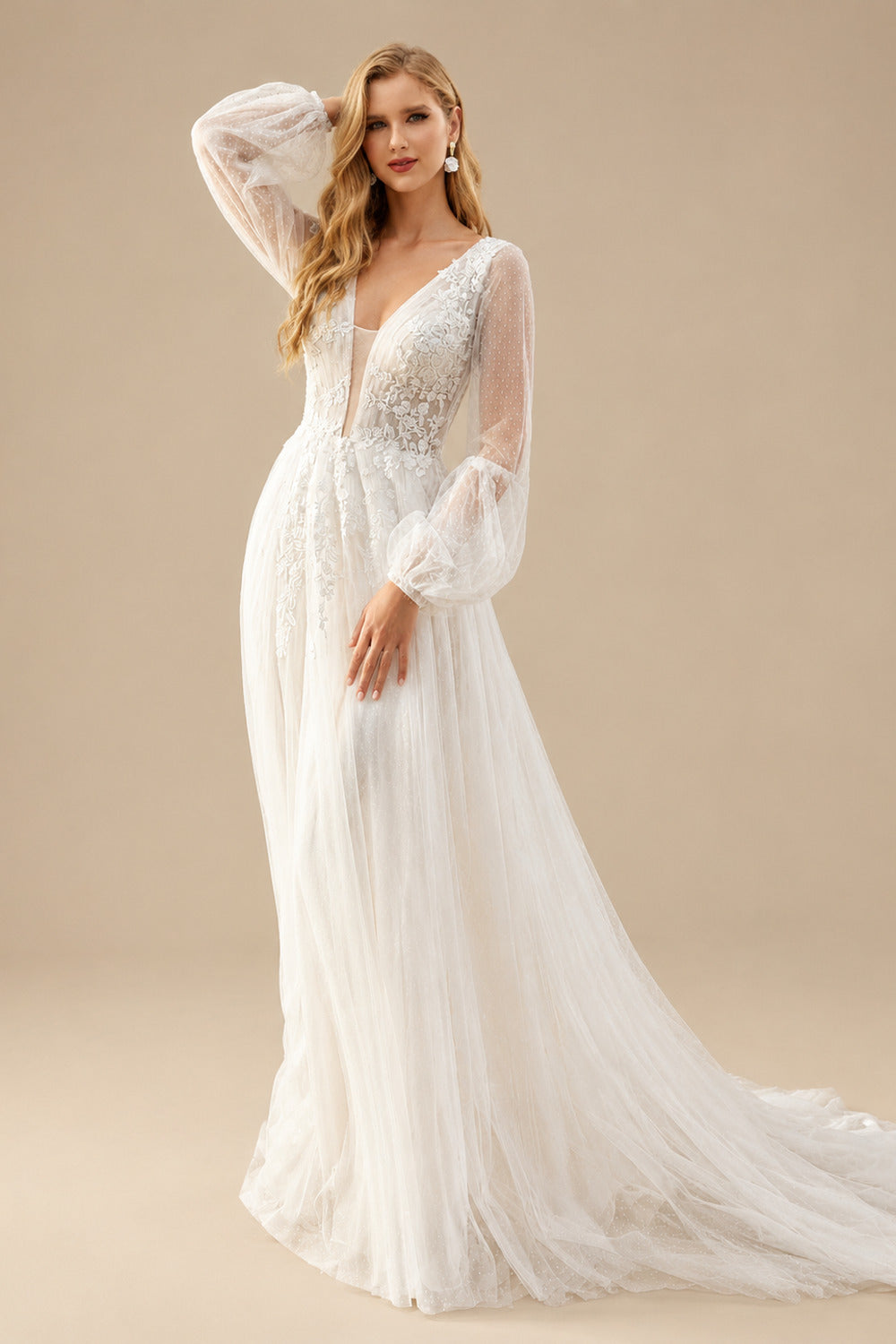 Rutipo Ivory A-Line V-Neck Sweep Train Tulle Wedding Dress With Lace