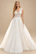 Rutipo Ivory Ball-Gown V-Neck Sweep Train Tulle Wedding Dress With Lace