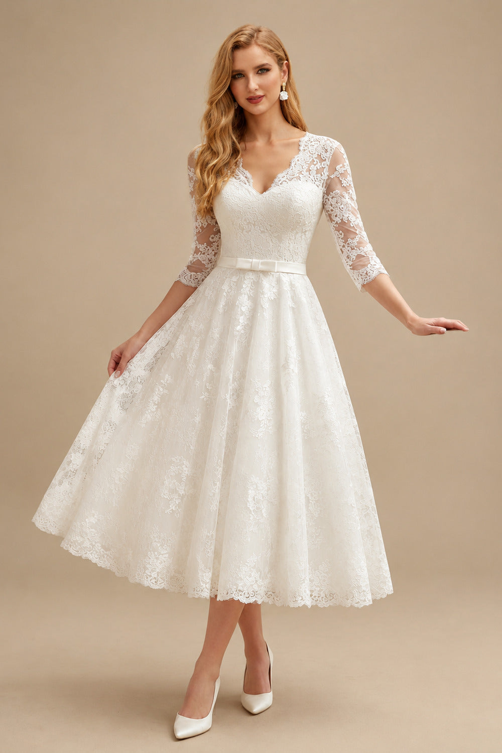 Rutipo Ivory Short Ball-Gown Lace Wedding Dresses With 1/2 Sleeves