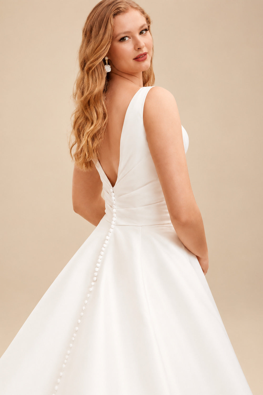 Rutipo Ivory Ball-Gown V-Neck Wedding Dresses With Satin