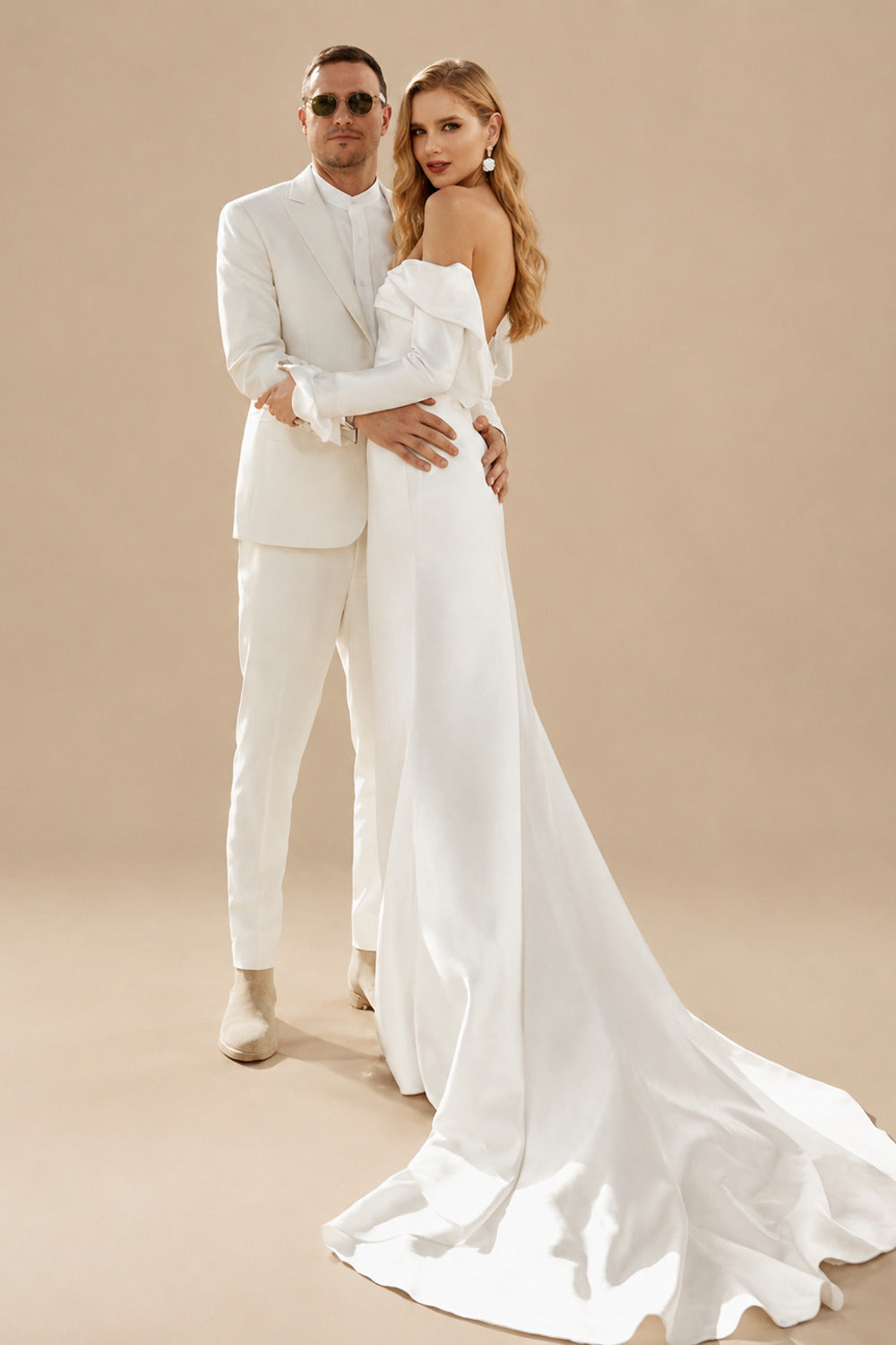 Rutipo Ivory Long Sleeves Silk Like Satin Sweep Train Wedding Dress