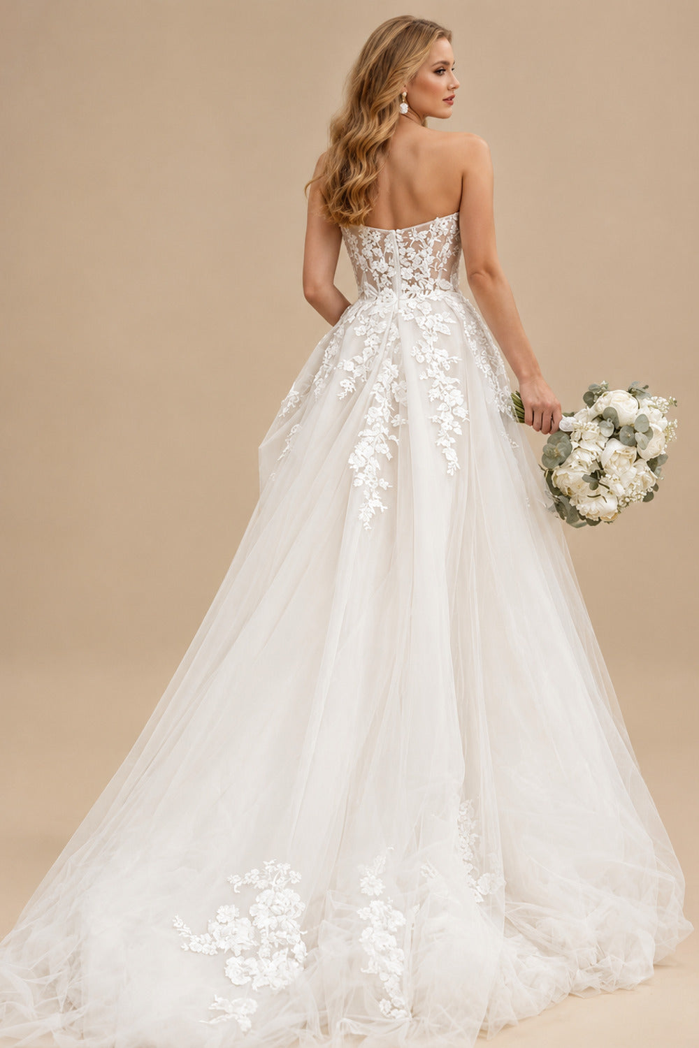 Rutipo Ivory A-Line Boho Sweetheart Vintage Tulle Wedding Dresses With Appliques Lace