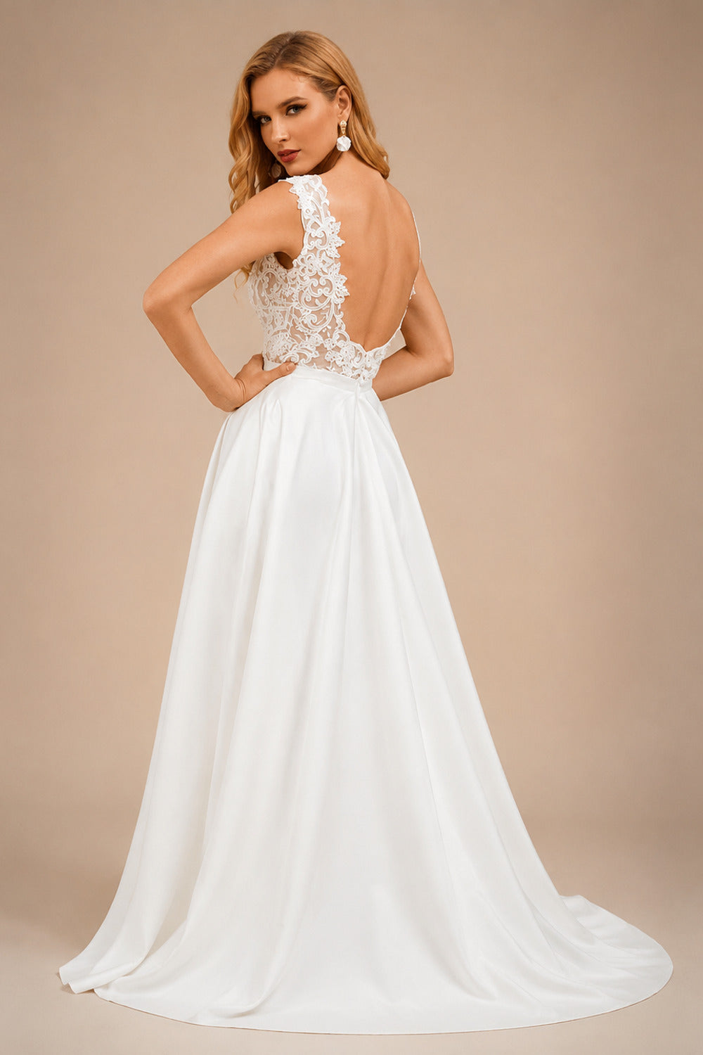 Rutipo As Picture A-Line V-Neck Sleeveless Elegant Lace/Satin Wedding Dresses