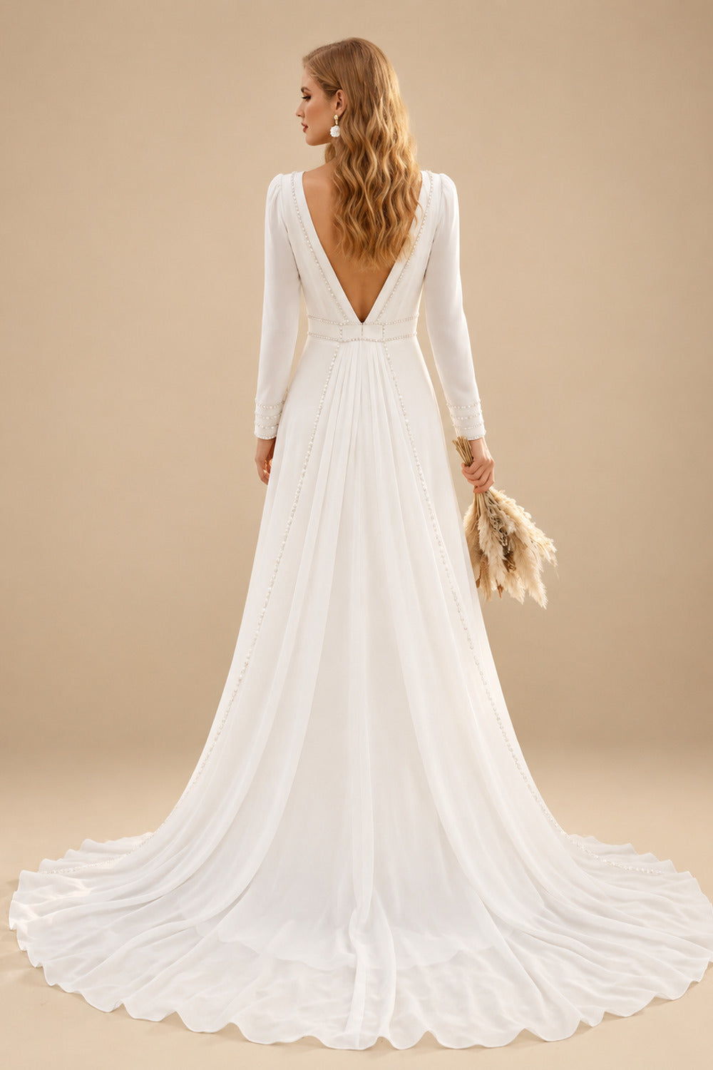 Rutipo Ivory A-Line Scoop Neck Long Sleeves Court Train Wedding Dresses