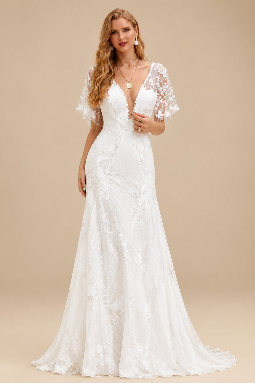 Rutipo Ivory Beach/Boho V-Neck Long Sleeves Court Train Lace Wedding Dresses