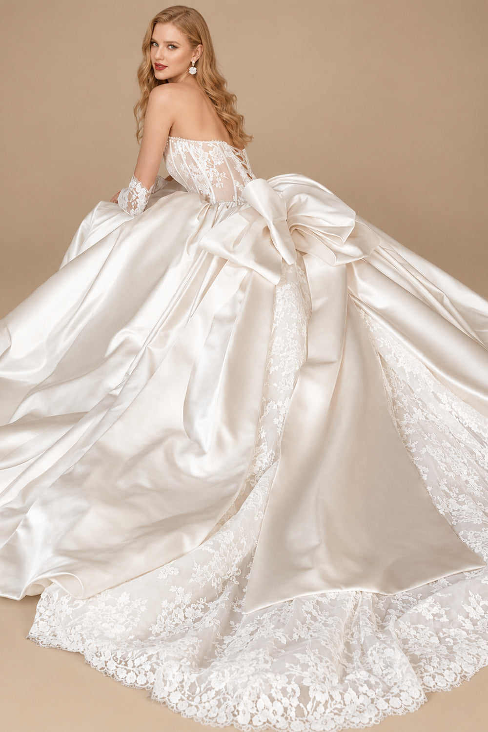 Rutipo Ivory Ball-Gown Sweetheart Sleeveless Lace/Satin Wedding Dresses With Bow(s)