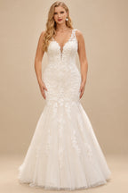 Rutipo Ivory Trumpet/Mermaid V-Neck Sleeveless Sweep Train Lace/Tulle Wedding Dresses