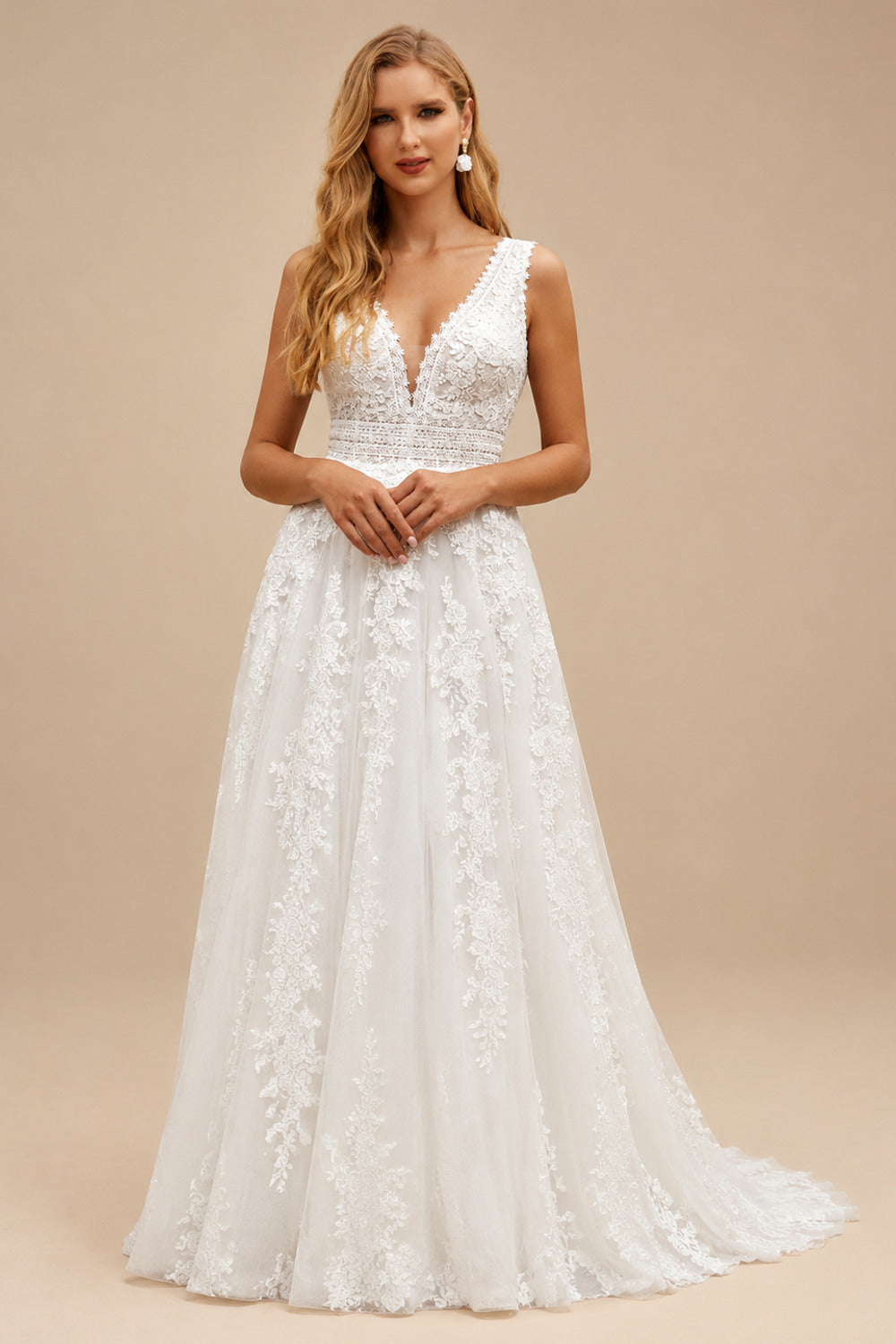 Rutipo Ivory Plus Size A-Line V-Neck Sleeveless Court Train Tulle Wedding Dresses With Lace