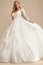 Rutipo Ivory Plus Size A-Line V-Neck Long Sleeves Tulle Wedding Dresses With Ruffle/Lace