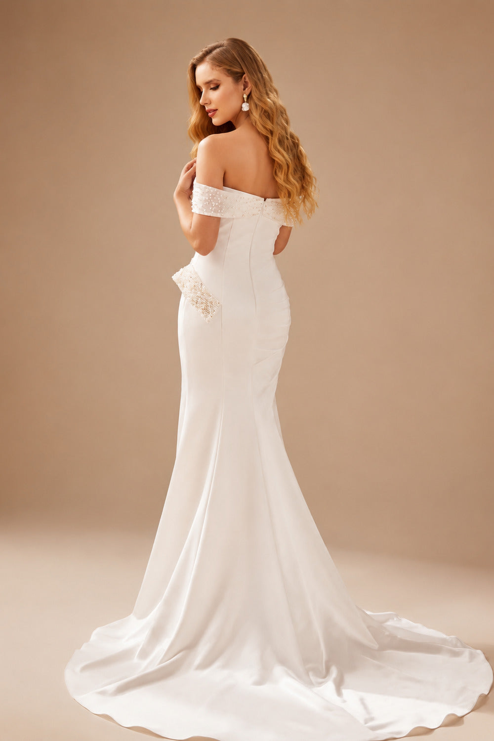 Rutipo Ivory Elegant Off-The-Shoulder/Sweetheart Mermaid Sweep Train Matte Satin Wedding Dresses With Beading/High Split