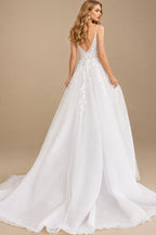 Rutipo White A-Line Sweetheart Sleeveless Court Train Satin Tulle Wedding Dresses With Appliques Lace