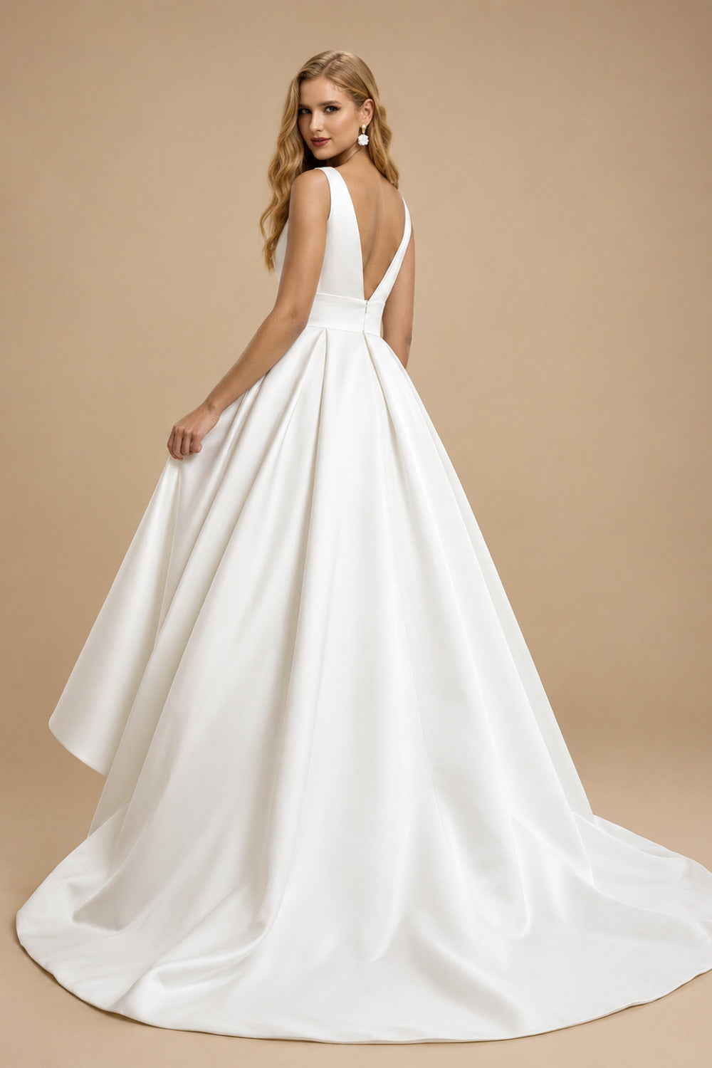 Rutipo As Picture Ball-Gown V-Neck Sleeveless Sweep Train Twill Satin Wedding Dresses With Cascading Ruffles