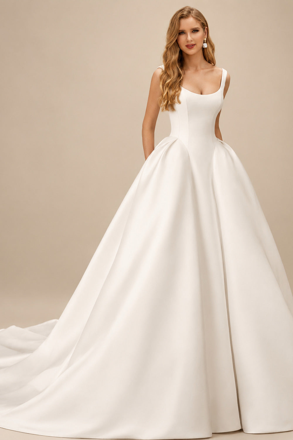 Rutipo Ivory Ball-Gown Scoop Neck Sleeveless Court Train Tulle/Twill Satin Wedding Dresses