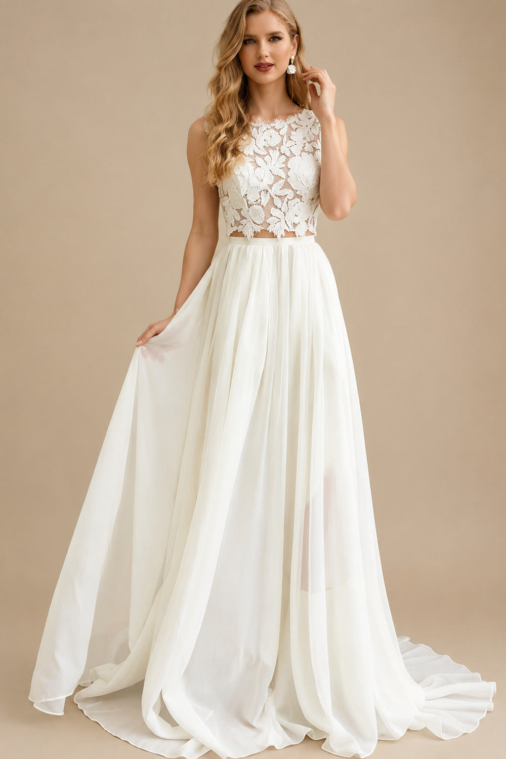 Rutipo Ivory A-Line Scoop Neck Sleeveless Sweep Train Chiffon Wedding Dresses With Lace