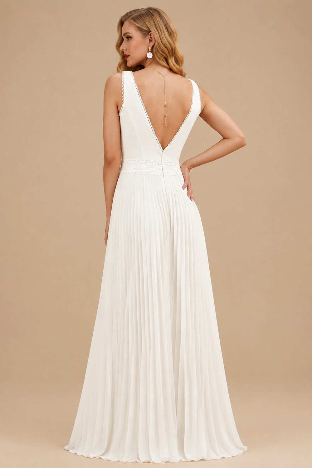 Rutipo Ivory Jumpsuit/Pantsuit V-Neck Sleeveless Floor-Length Chiffon Wedding Dresses With Pleated