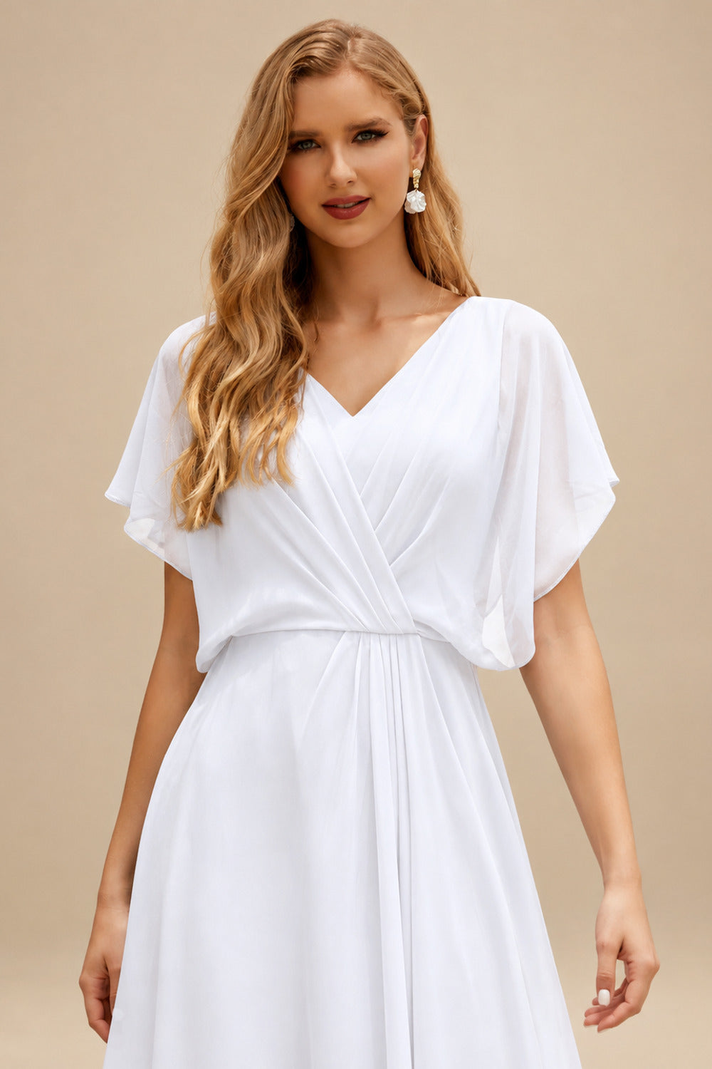 Rutipo White Trumpet/Mermaid V-Neck Sleeveless Sweep Train Matte Satin Wedding Dresses With Pleated